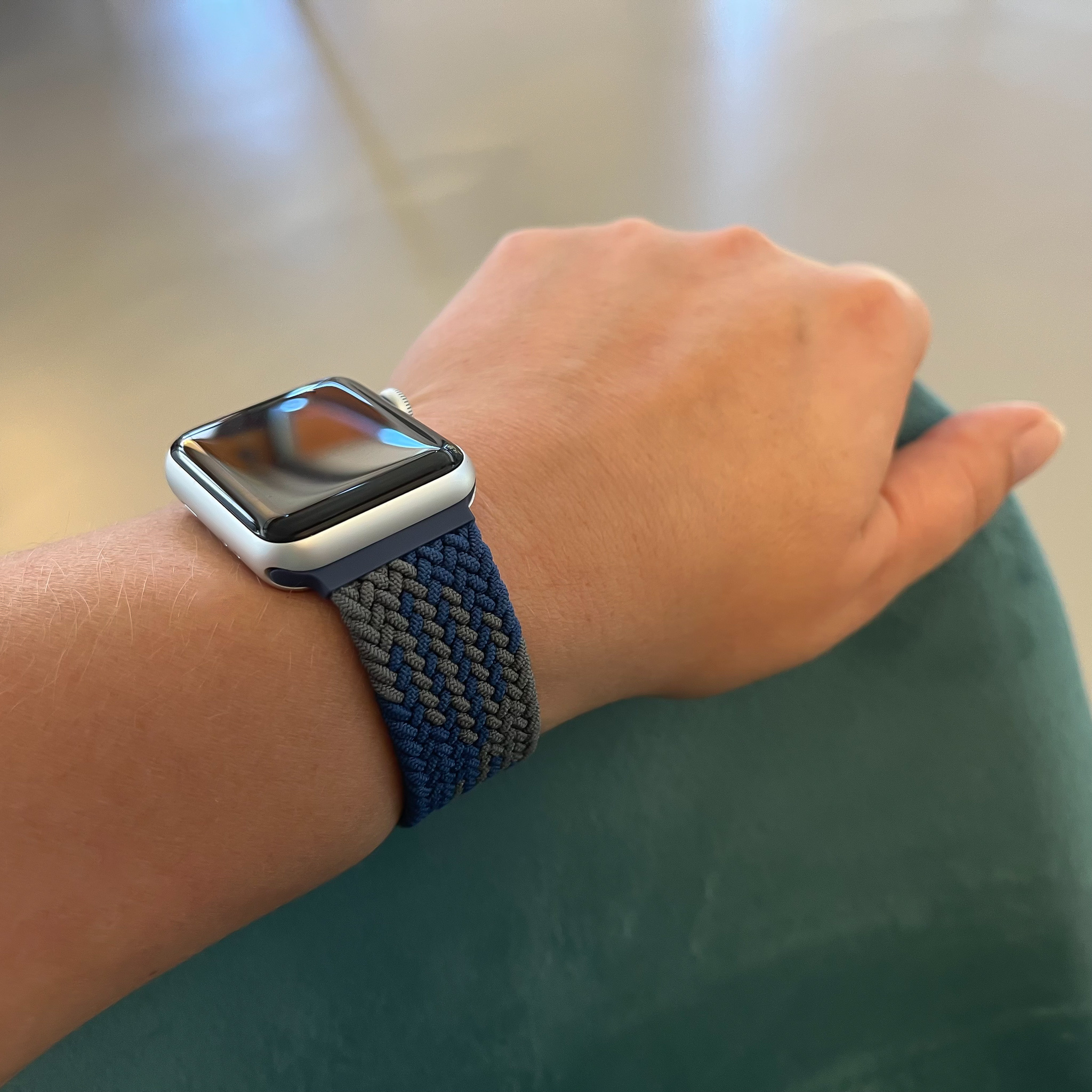 Cinturino Solo intrecciato in nylon per Apple Watch - blu verde