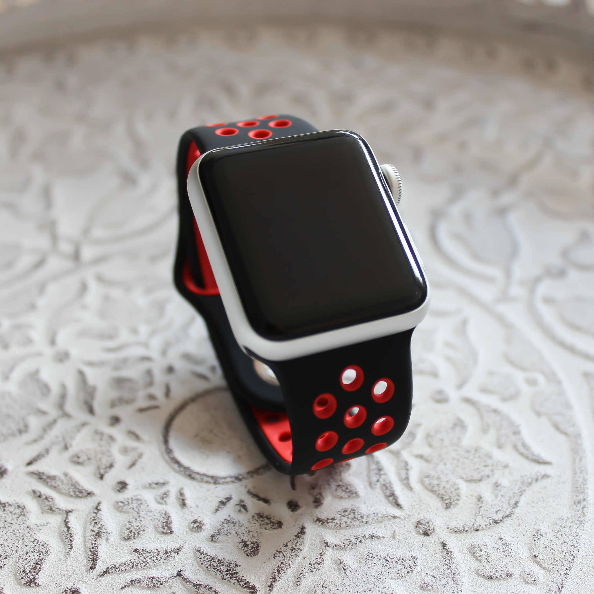 Cinturino doppio sport per Apple Watch - nero rosso