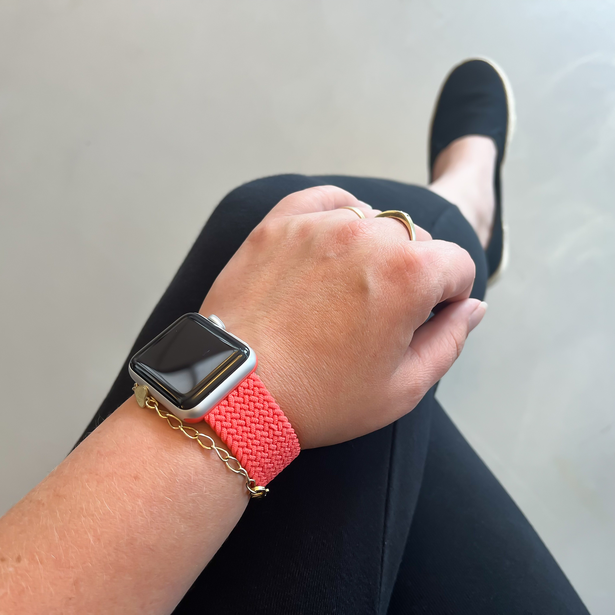 Cinturino Solo intrecciato in nylon per Apple Watch - arancione elettrico