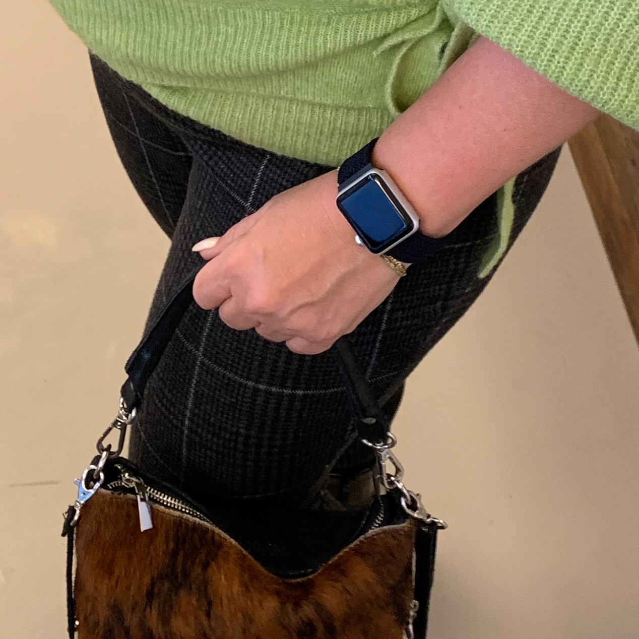 Cinturino Solo intrecciato in nylon per Apple Watch - nero