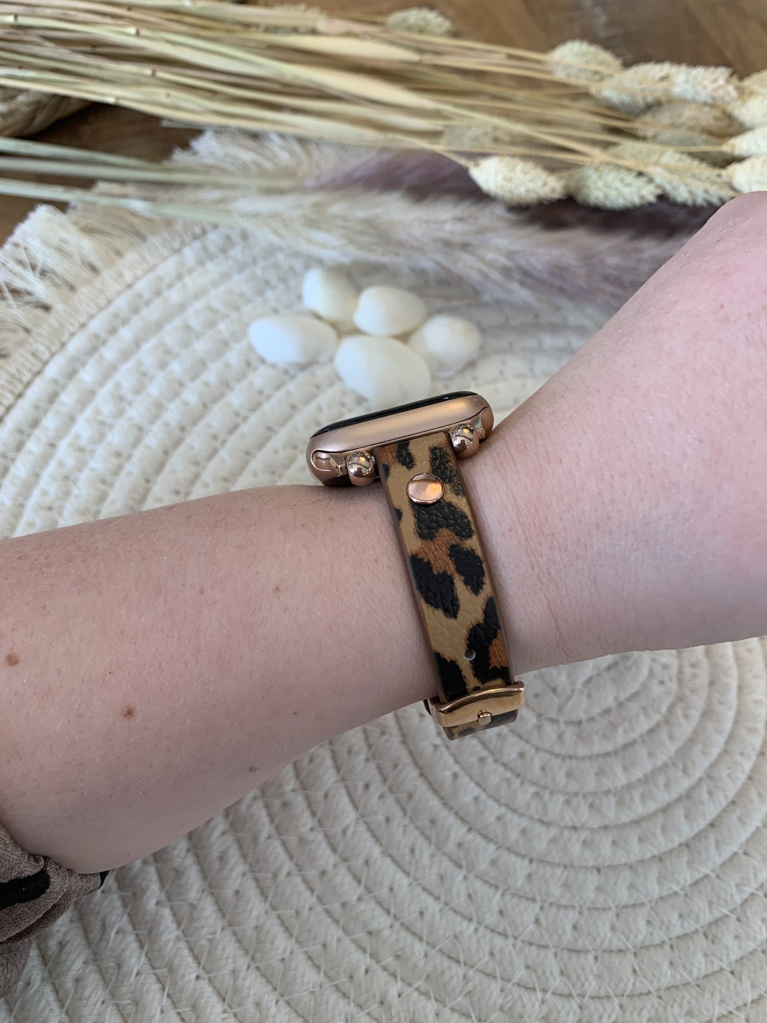 Cinturino smart in pelle per Apple Watch - leopardo