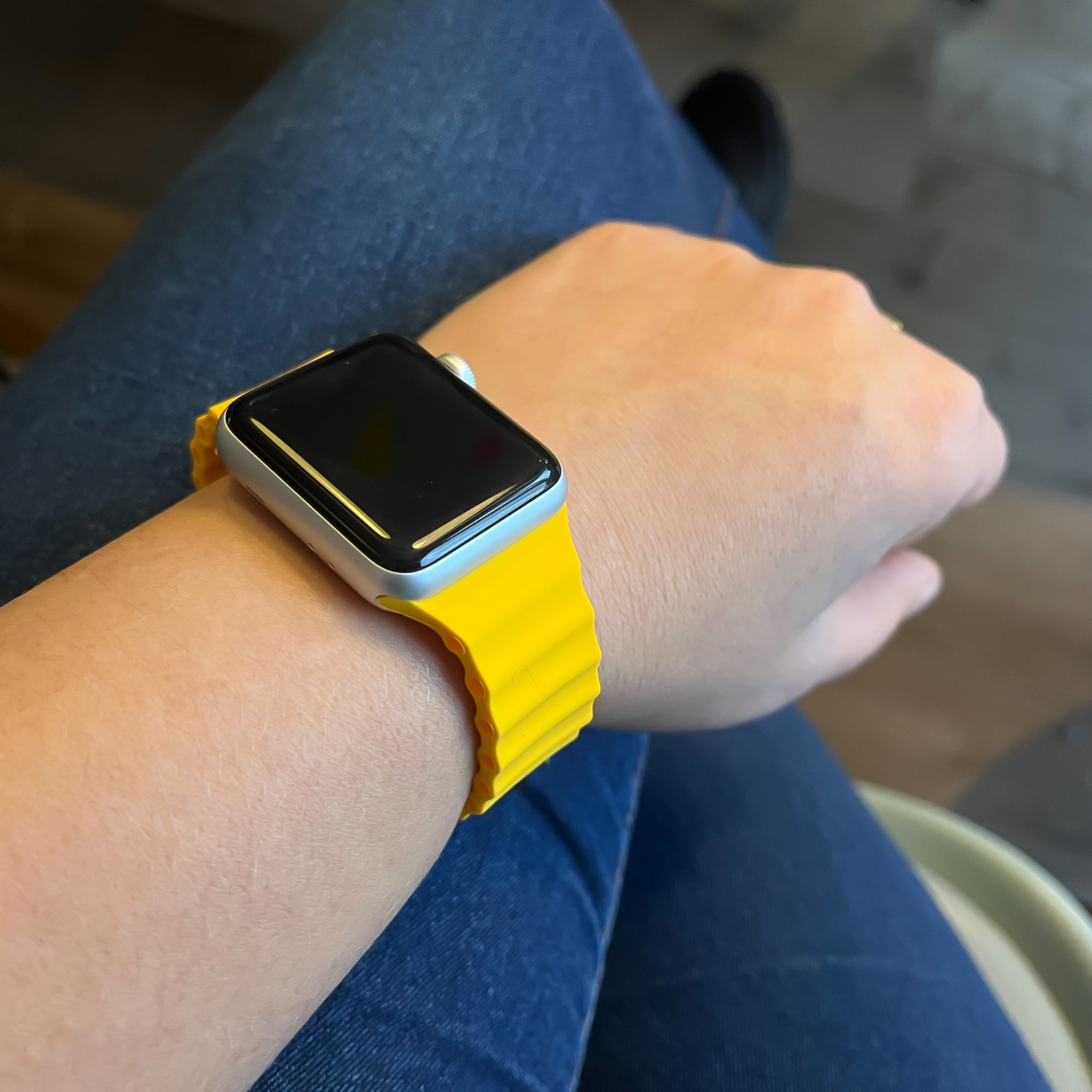 Cinturino Ocean sport per Apple Watch - giallo