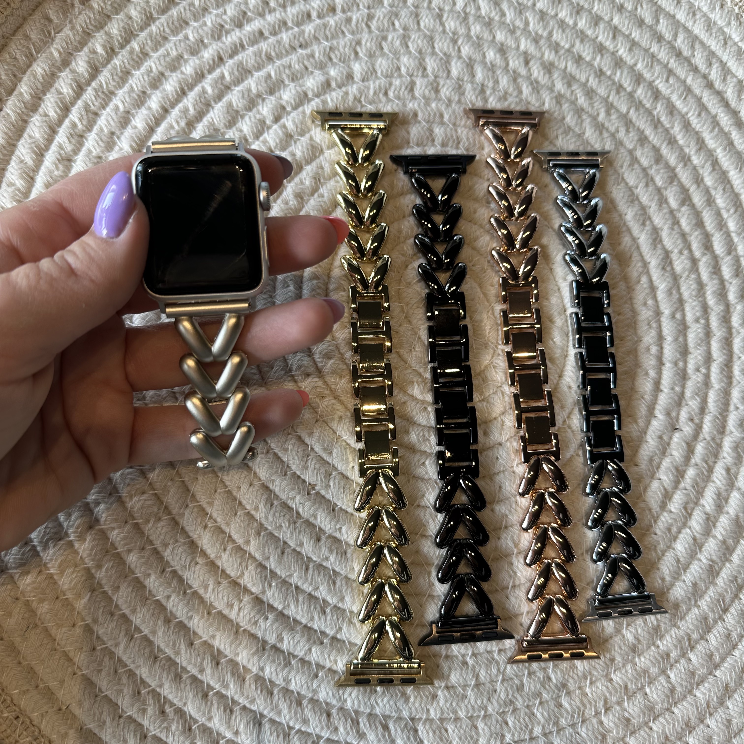 Cinturino a maglie in acciaio a forma di cuore per Apple Watch - Lisa galassia