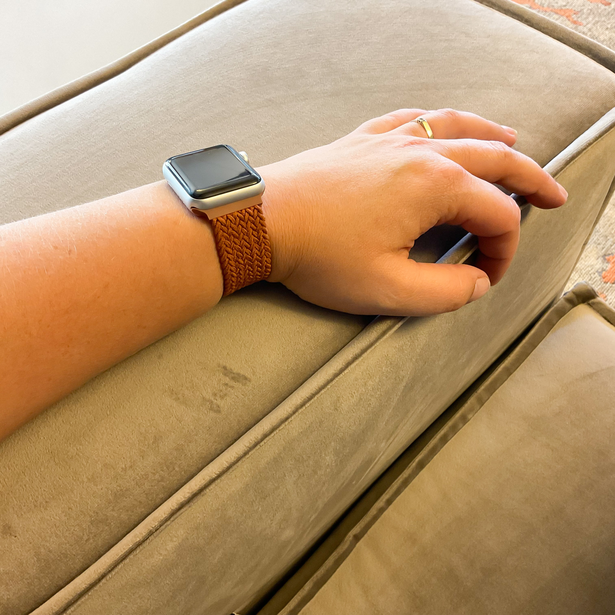 Cinturino Solo intrecciato in nylon per Apple Watch - marrone