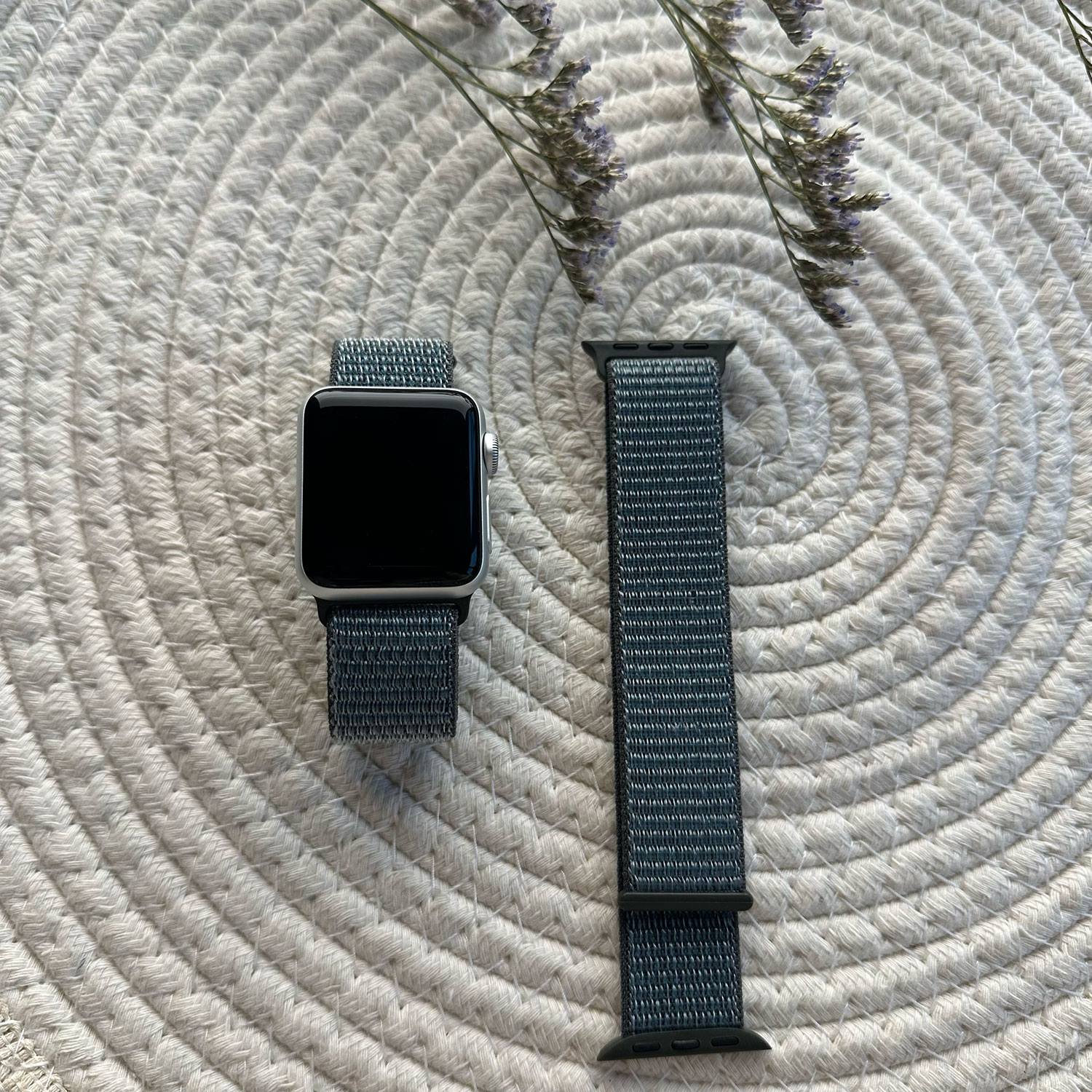 Cinturino nylon sport loop per Apple Watch - grigio tempesta