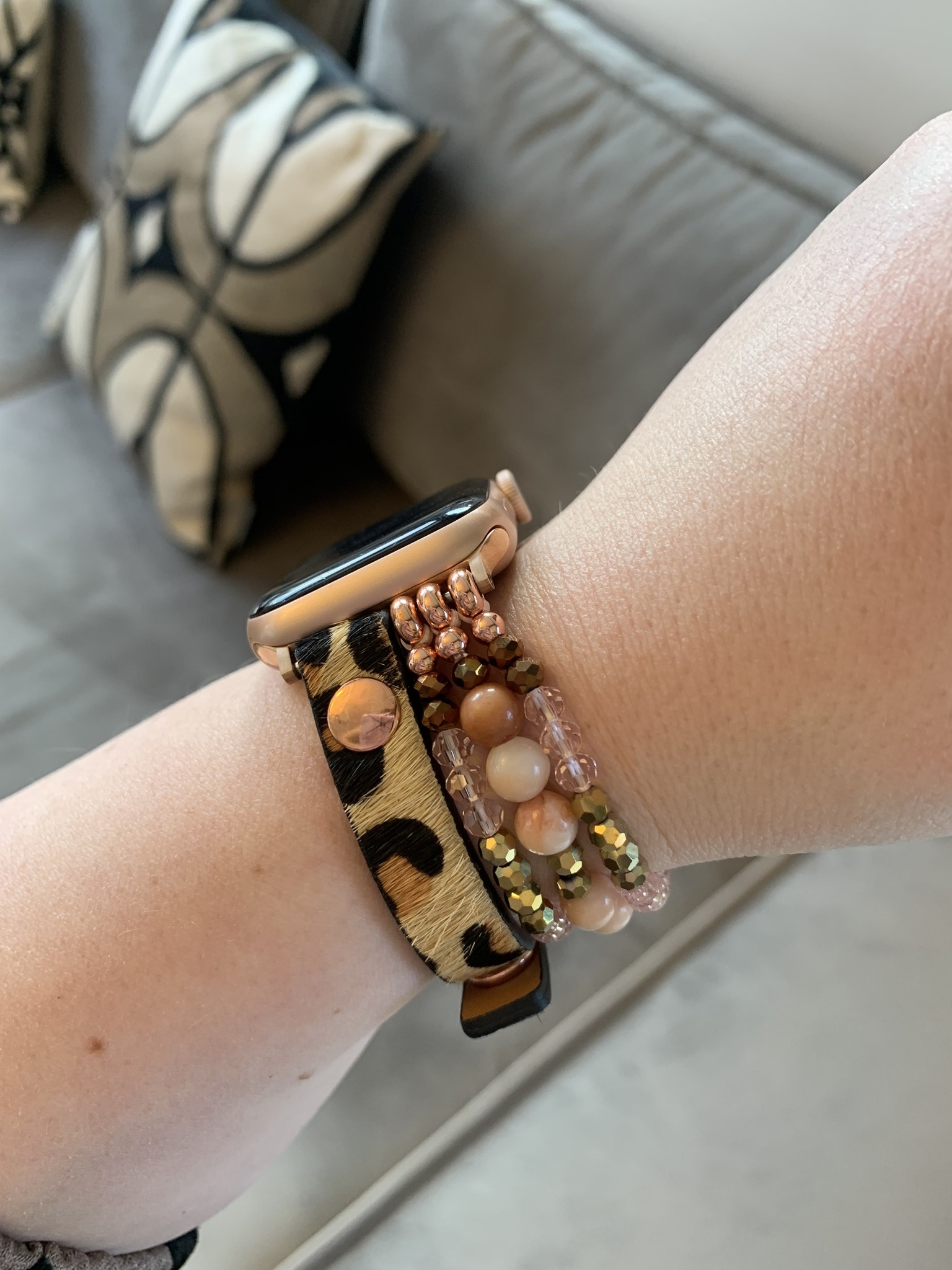 Cinturino gioiello in pelle per Apple Watch - oro rosa leopardato