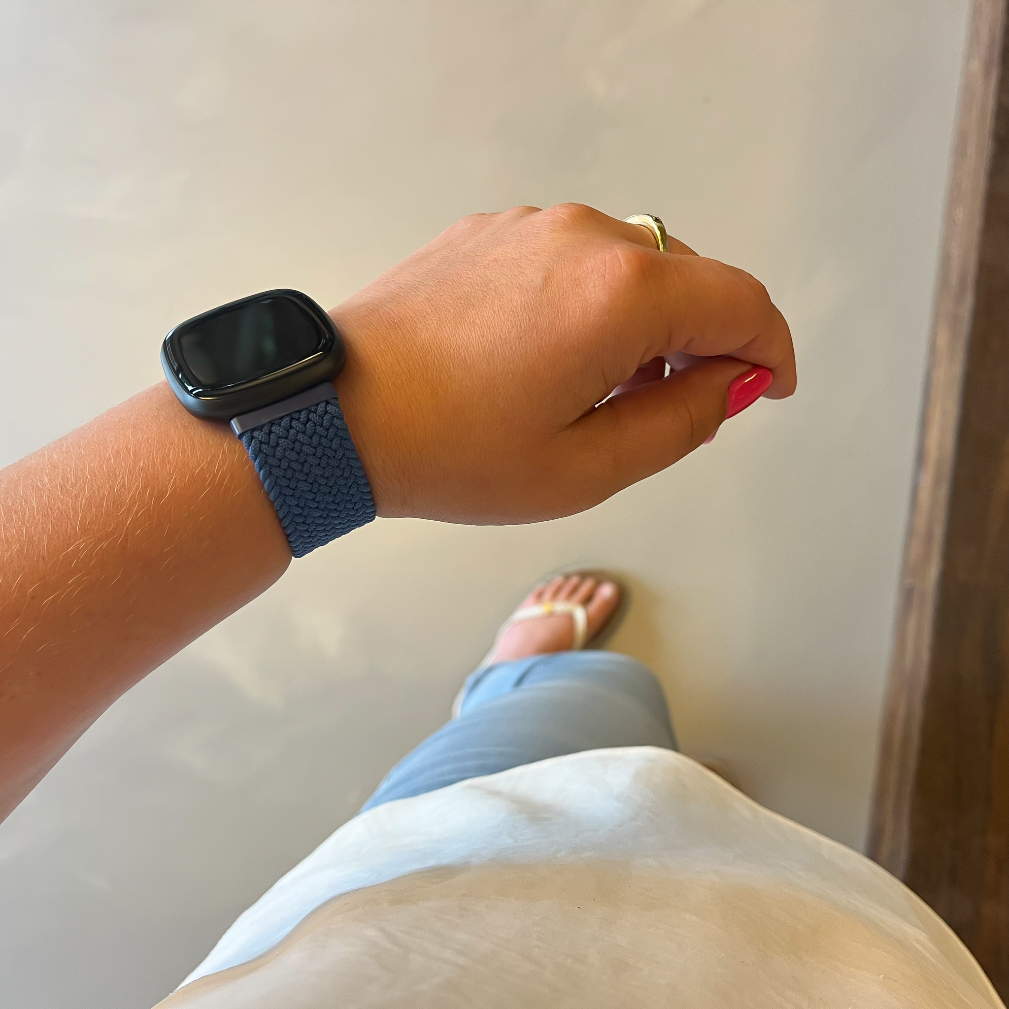 Cinturino Solo intrecciato in nylon per Fitbit Versa 3 / Sense - blu atlantico