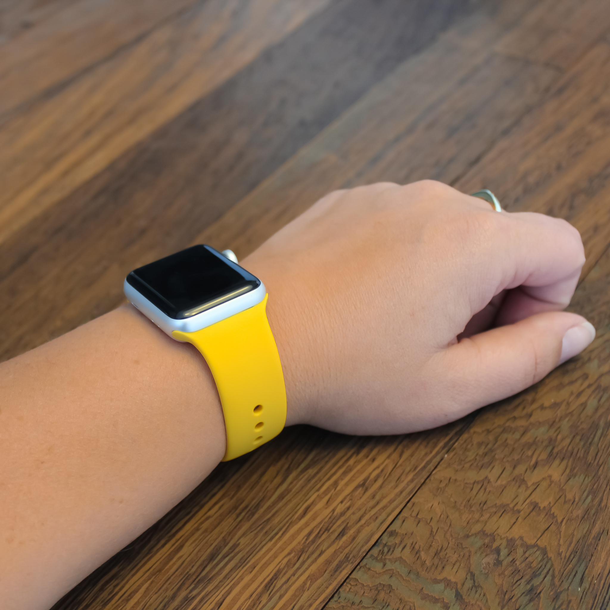 Cinturino sport per Apple Watch - giallo fiori