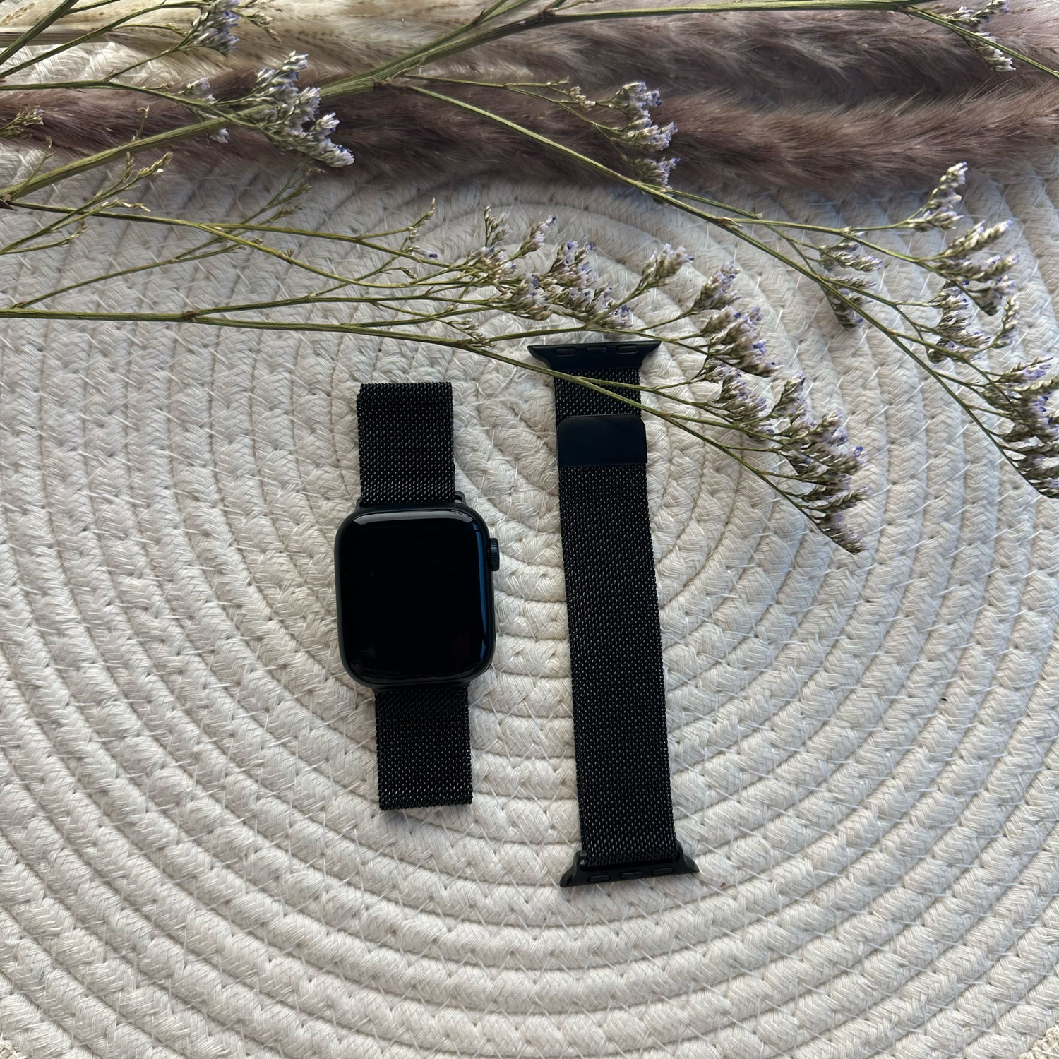 Cinturino loop in maglia milanese per Apple Watch - nero