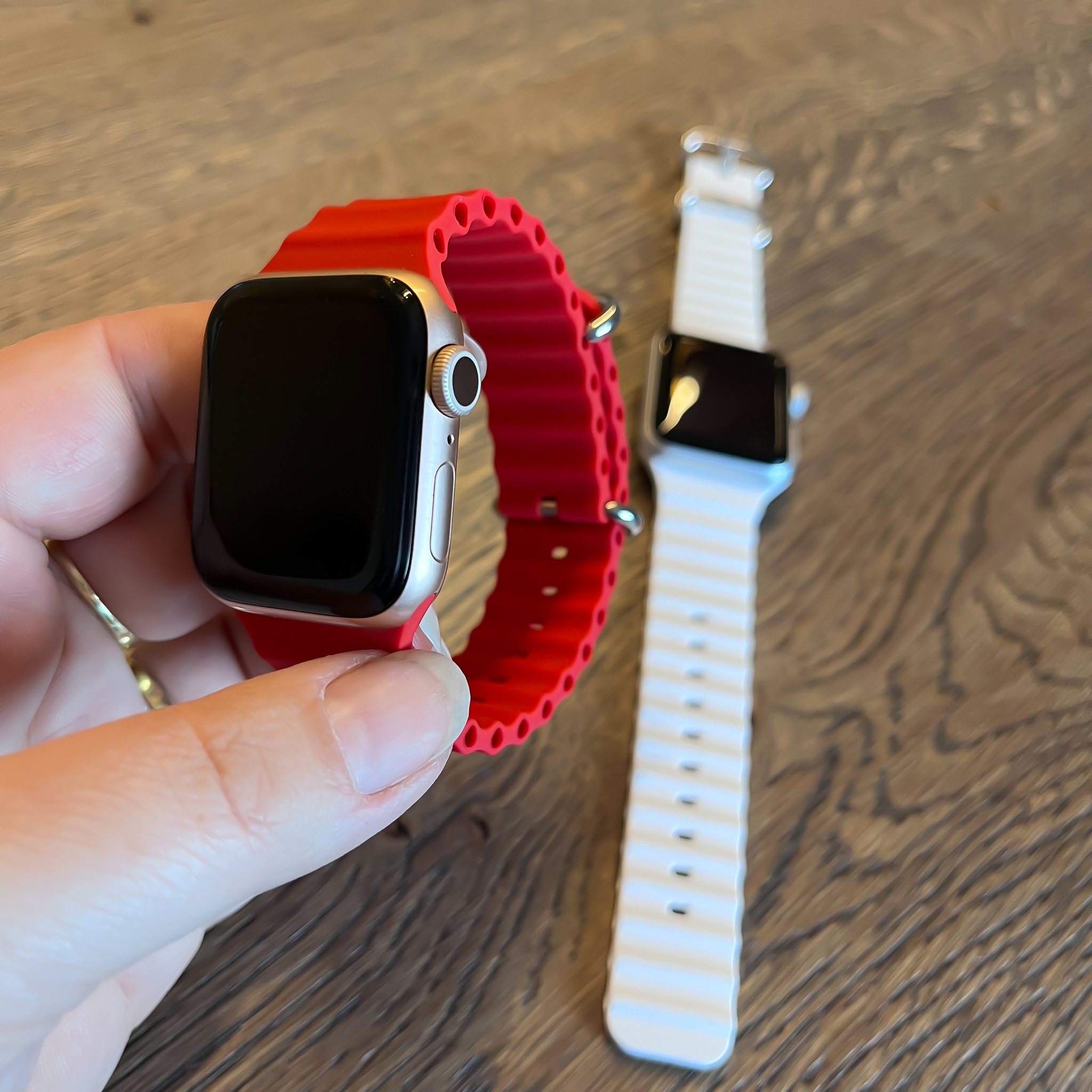 Cinturino Ocean sport per Apple Watch - rosso