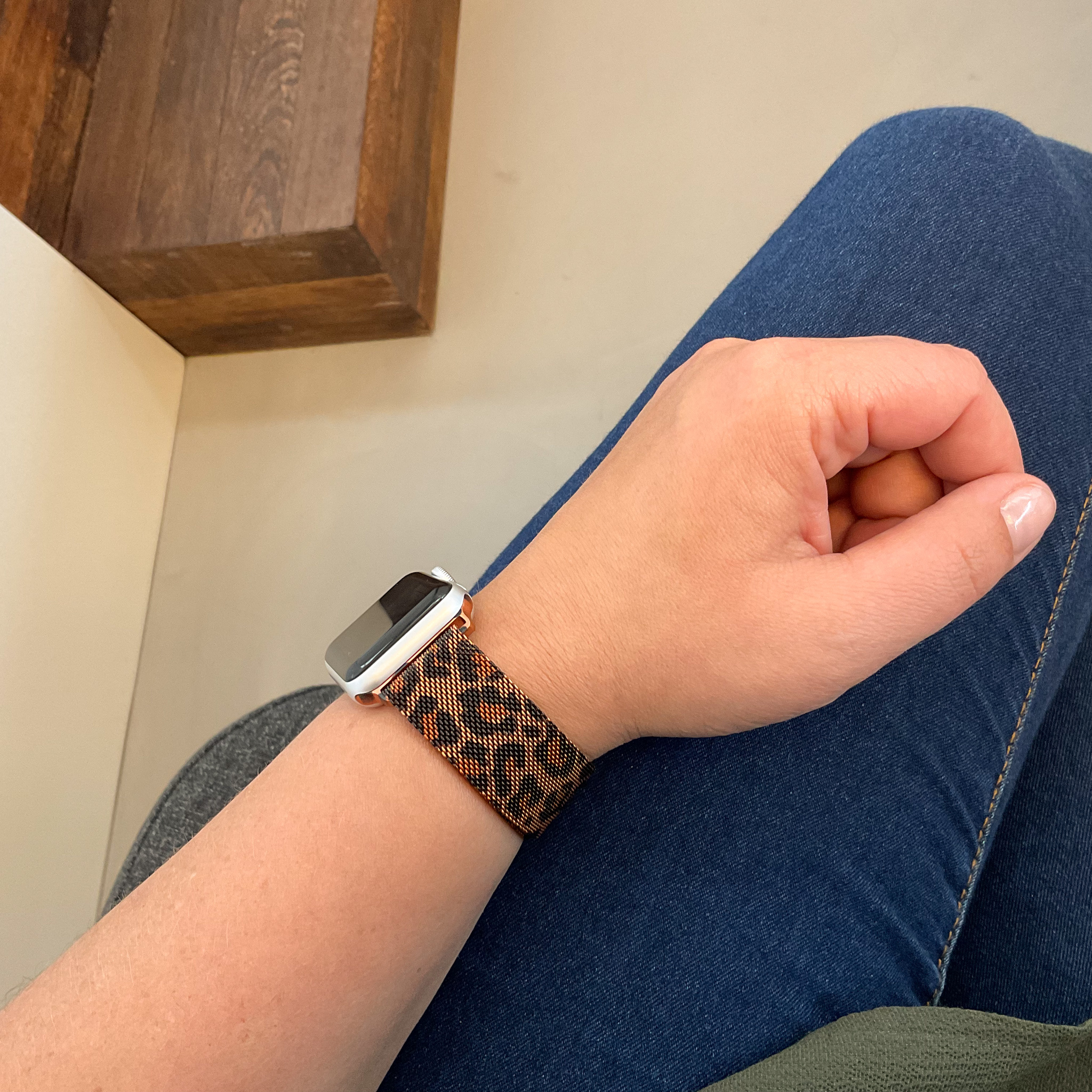 Cinturino loop in maglia milanese per Apple Watch - leopardo