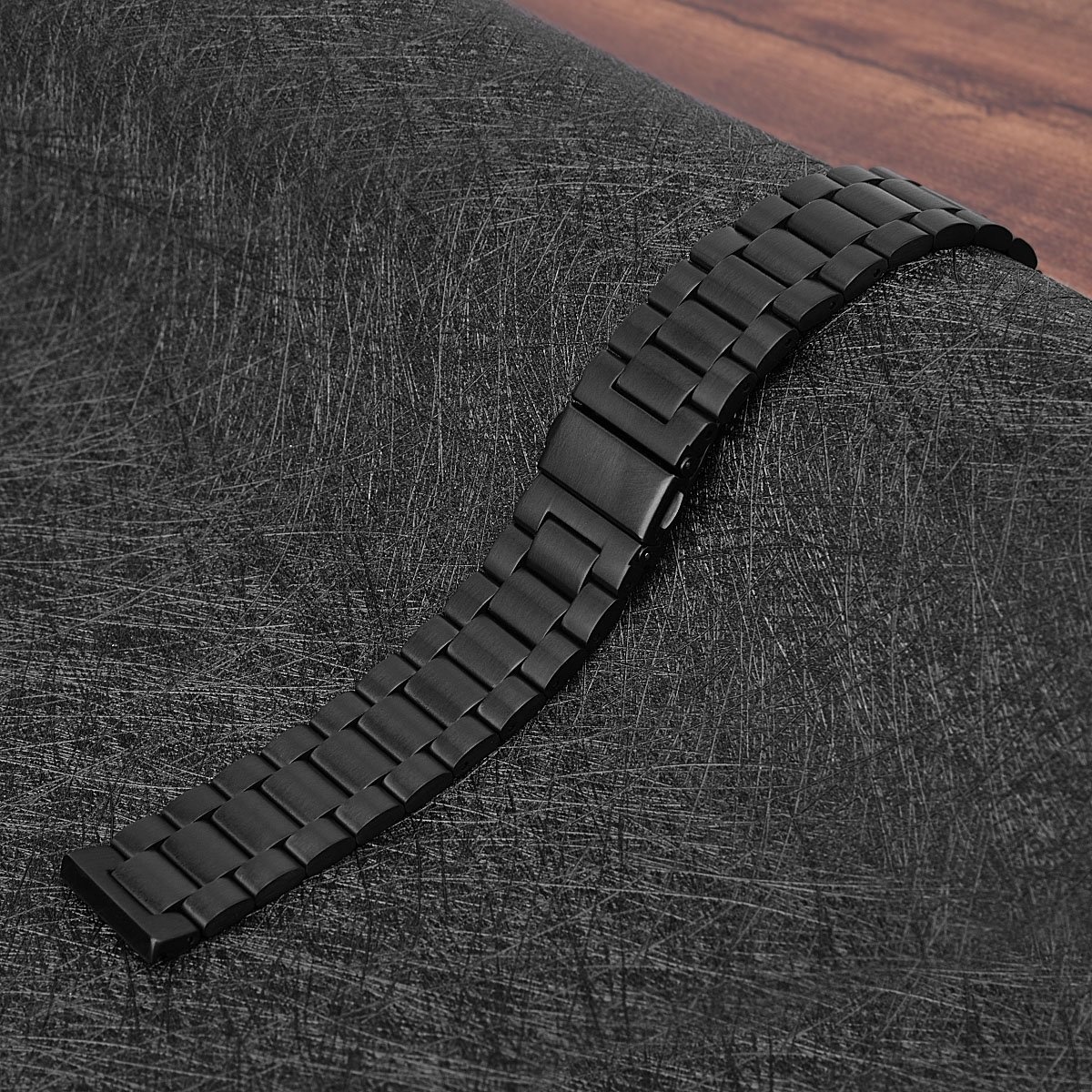 Cinturino a maglie in acciaio con perline per Fitbit Versa - nero